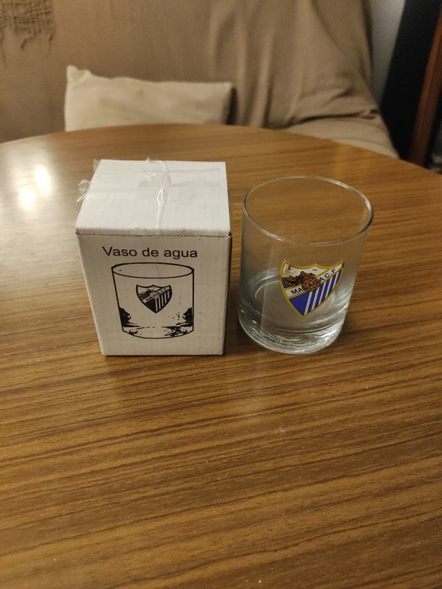 Vaso agua Málaga CF