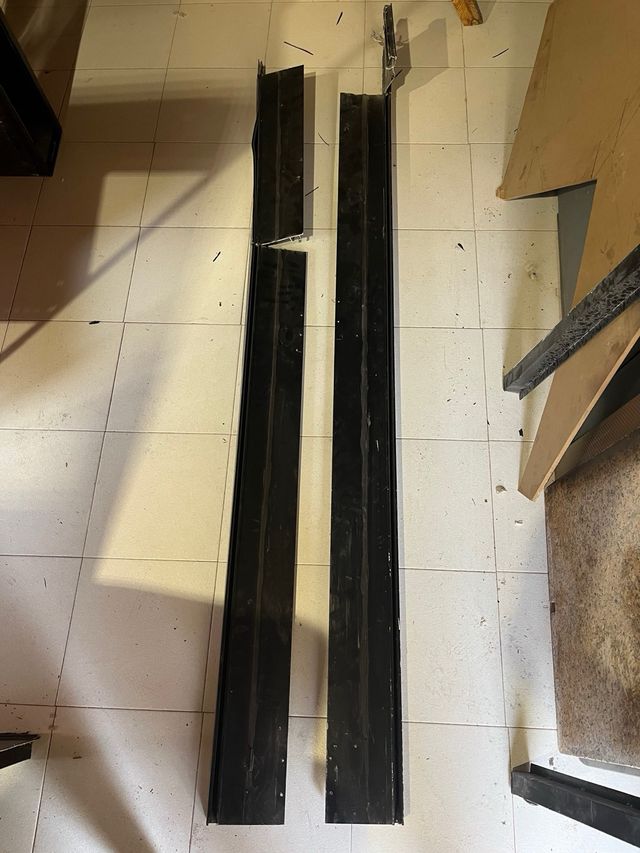 Ventanal aluminio con persiana electrica.