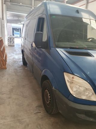 Mercedes-Benz Sprinter 2006