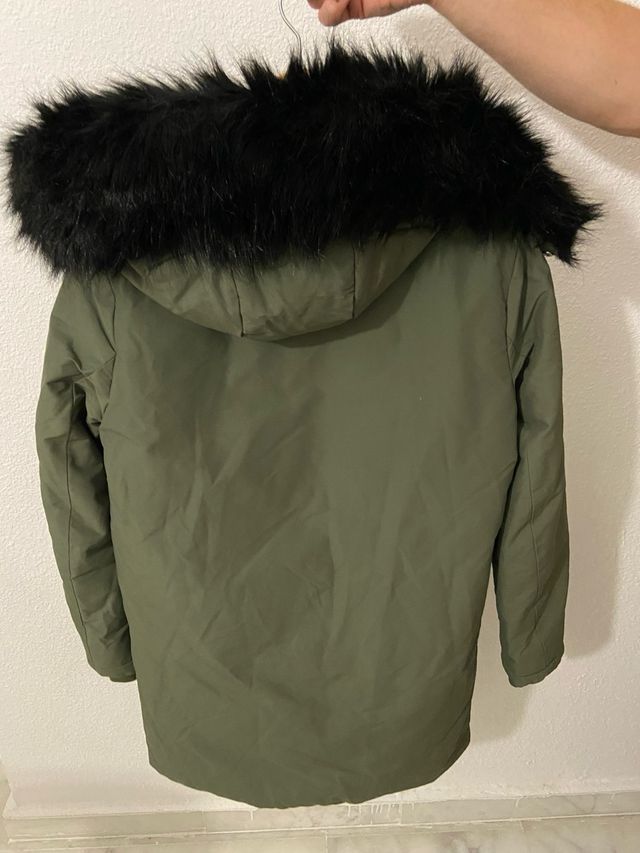 Abrigo zara impermeable y pluma