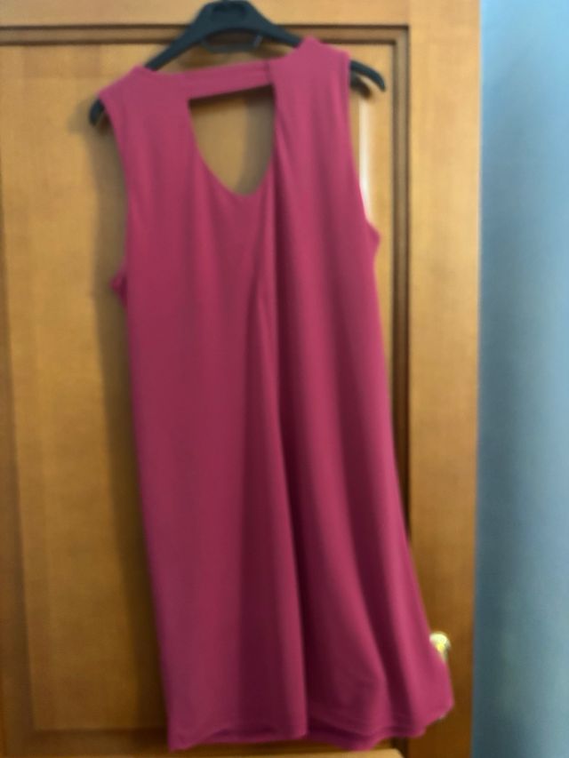 Vestito fucsia