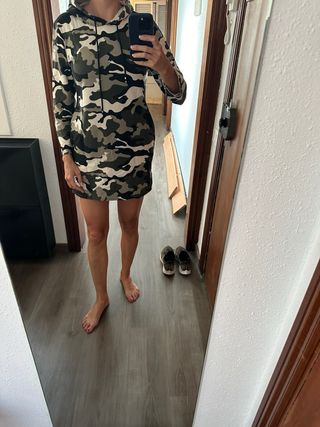Vestido tipo chándal 