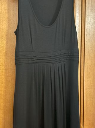 Vestito nero giromanica