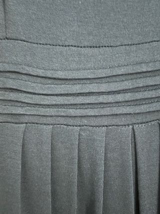 Vestito nero giromanica