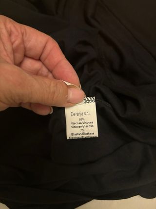 Vestito nero giromanica