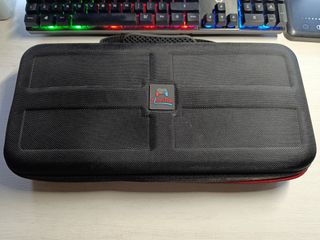 Nintendo Switch + Funda + Rocket League