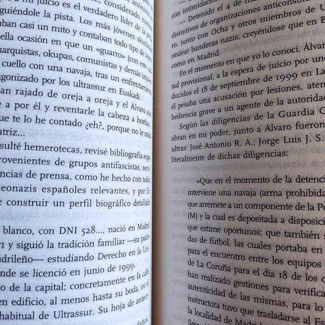 Libro "Diario de un skin" Antonio salas.