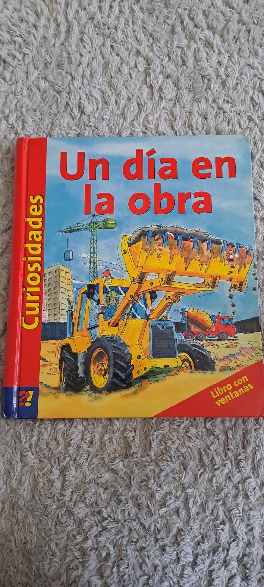Libro un día en la obra