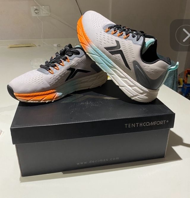 ZAPATILLAS DE DEPORTE talla 42 Marca TENTHCOMFORT+