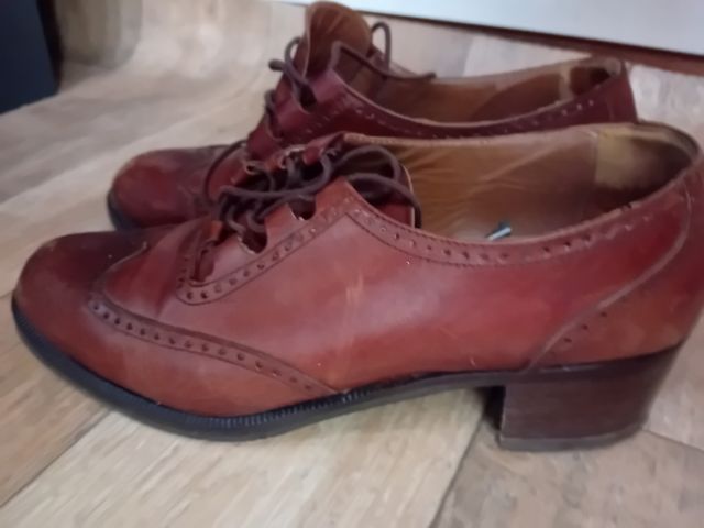 Zapatos con cordones