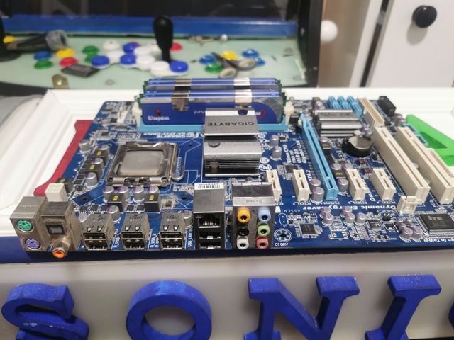 placa base + procesasor + ram