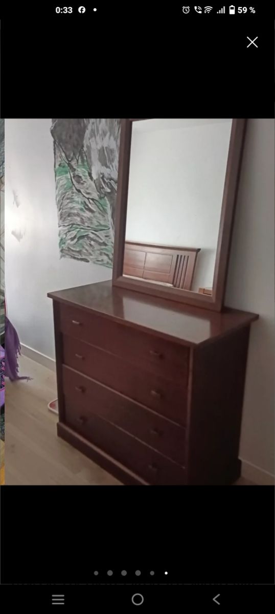 Comoda de madera y espejo