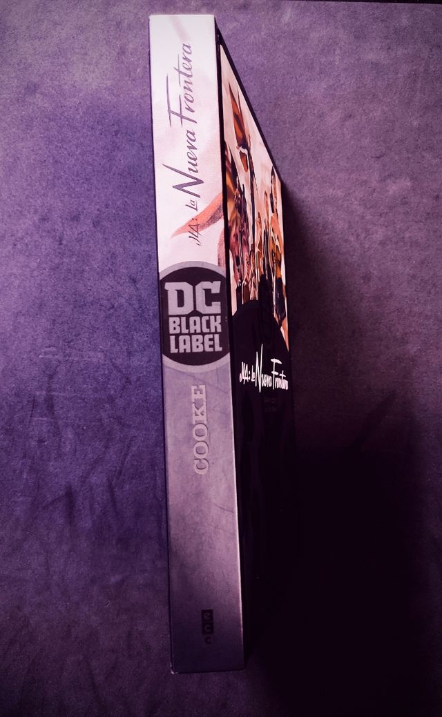 JLA LA NUEVA FRONTERA DC BLACK LABEL
