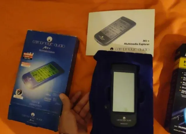 mando universal digital Cambridge