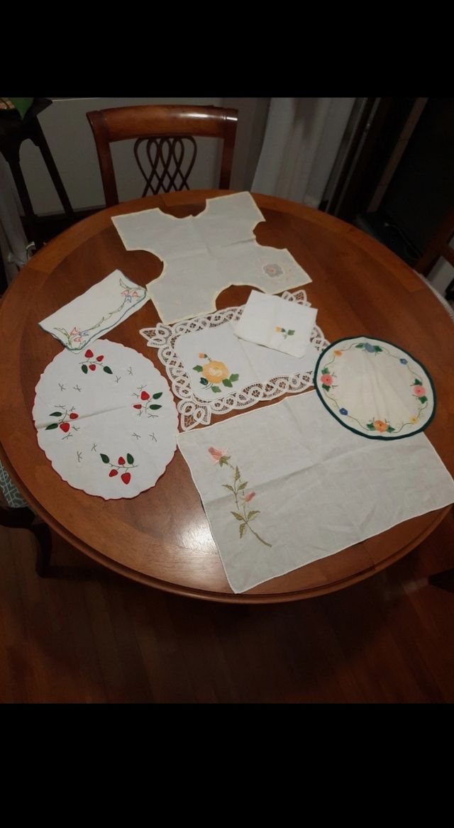 Set centrini e tovagliette 