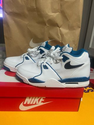 Nike Flight 89