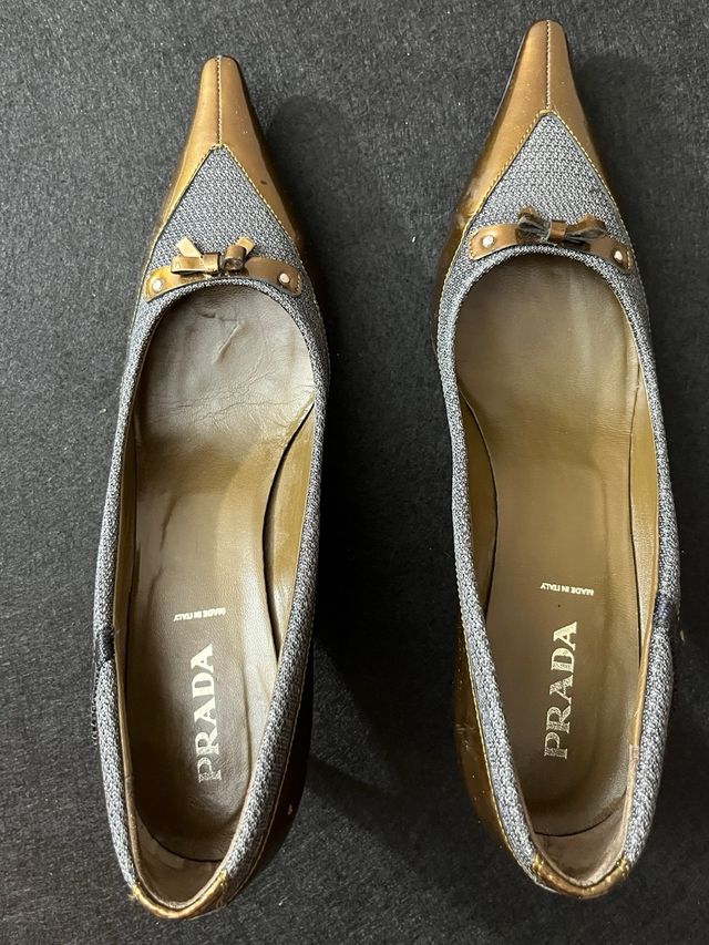 Zapatos de salon Prada