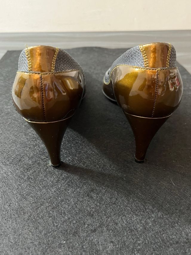 Zapatos de salon Prada