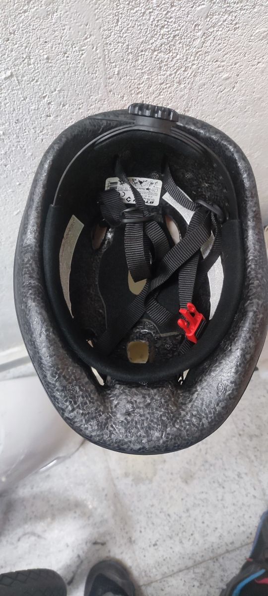 1-2 cascos de bicicleta para niño