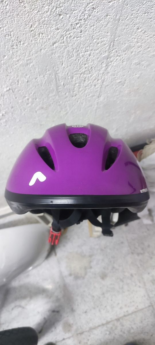 1-2 cascos de bicicleta para niño
