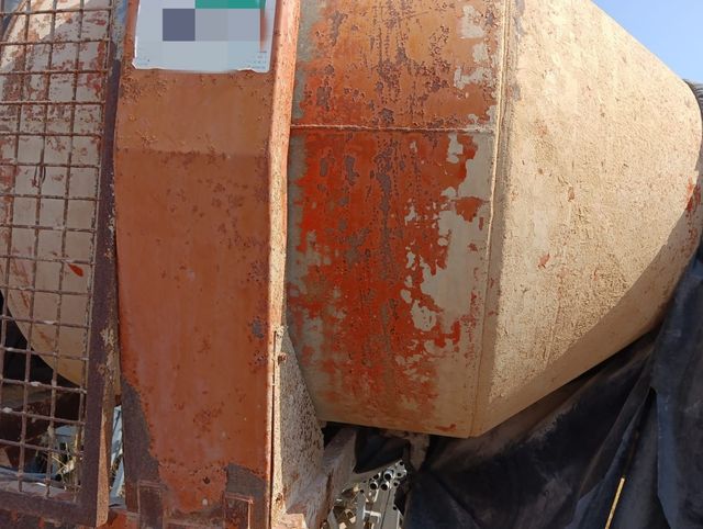 Hormigonera automática