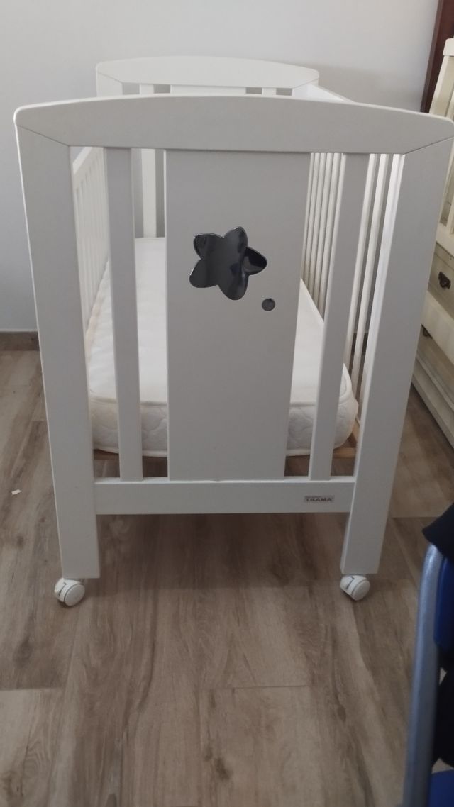 Cuna blanca marca Trama