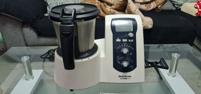 Robot de Cocina Taurus