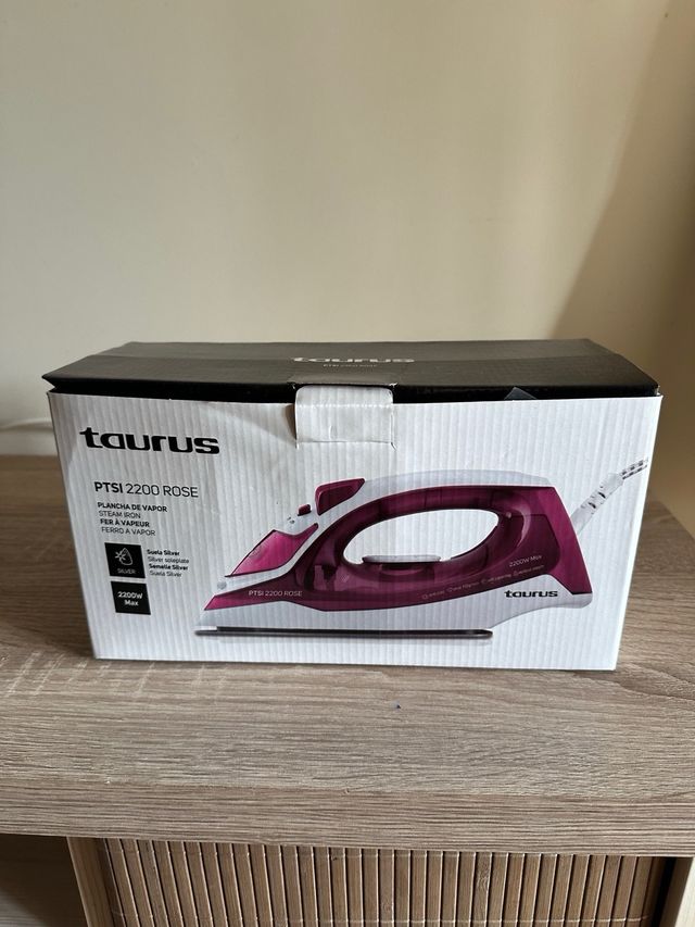 Plancha Taurus PTSI 2200 rose nueva