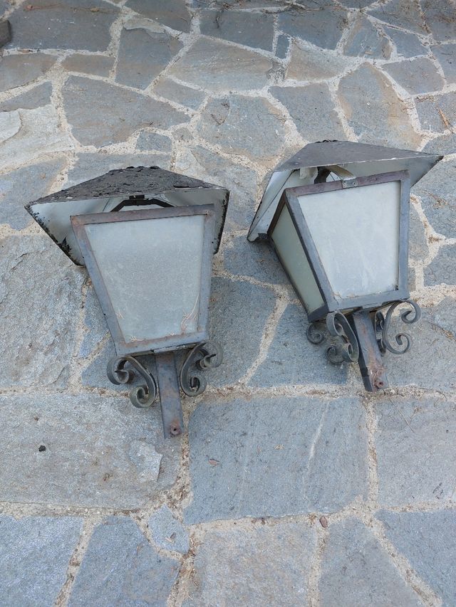2 faroles metálicos exterior