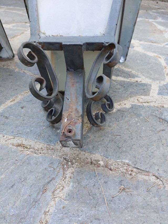 2 faroles metálicos exterior