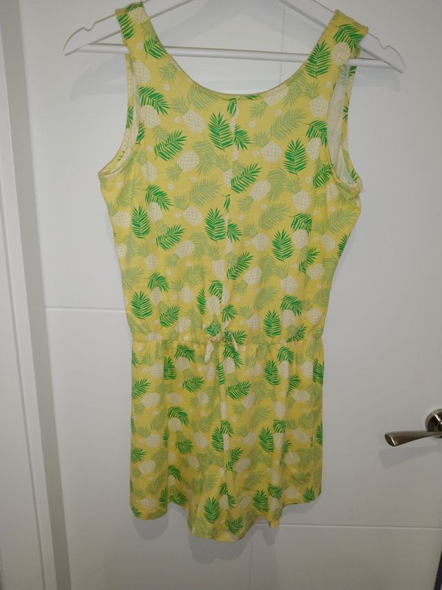 2 monos niña con abertura en la espalda