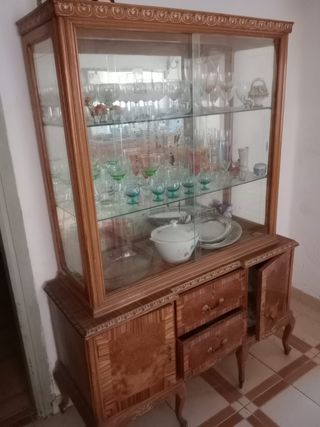 Mueble antiguo