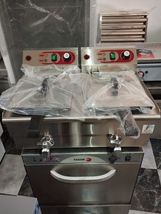 Freidora industrial a estrenar