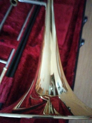 Trombón Yamaha ysl 354, Oró lacado
