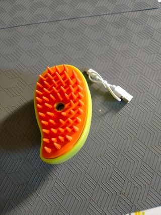 Gatto spazzola pelo usb