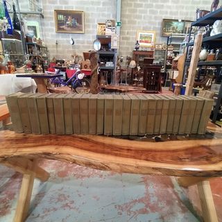 HISTORIA DE ESPAÑA Y DE LAS REPÚBLICAS..