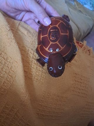 Monedero Llavero Tortuga piel.