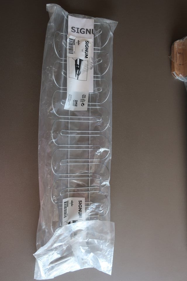 Organizador de cables IKEA SIGNUM