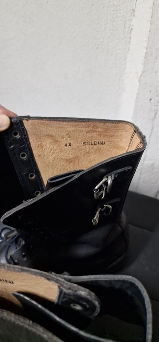 Stivali con fibbie Soldini 43