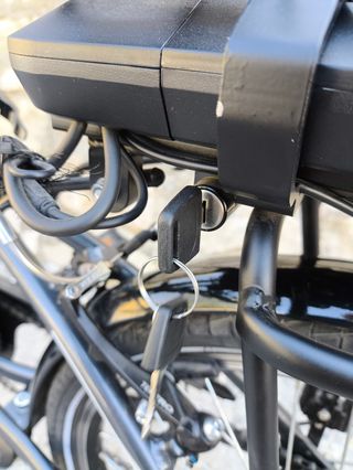Bicicleta eléctrica plegable Schiano 20"