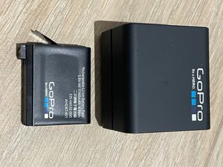 Cargador dual GoPro Hero4  y batería sin estrenar
