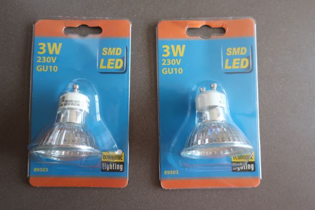 Barra de 2 focos orientables en metal color blanco