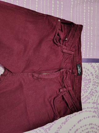 Pantalón tejano Granate 