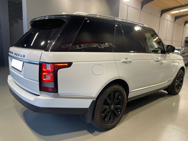 Land Rover Range Rover 3.0 TDV6 Vogue 2015, foto 16