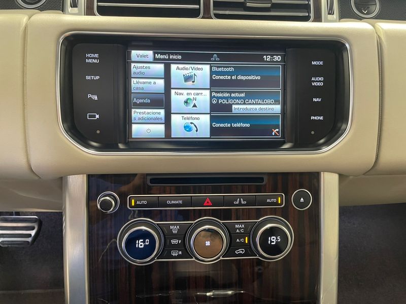 Land Rover Range Rover 3.0 TDV6 Vogue 2015, foto 33