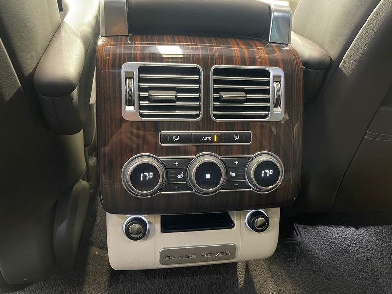 Land Rover Range Rover 3.0 TDV6 Vogue 2015, foto 42