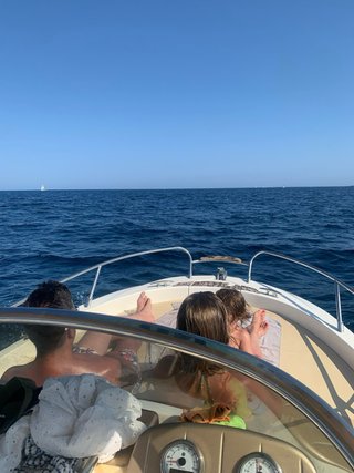 Alquilar Barco 6m y 8m Mahón y addaia