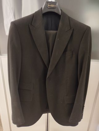 Traje hombre marca Caramelo