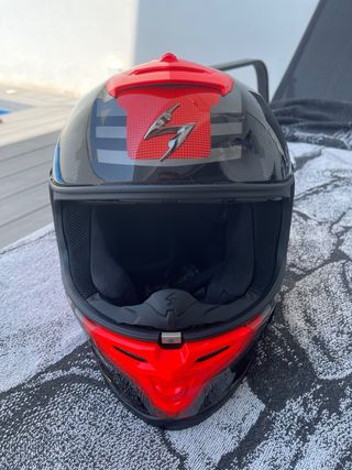 Casco Scorpion Exo R1