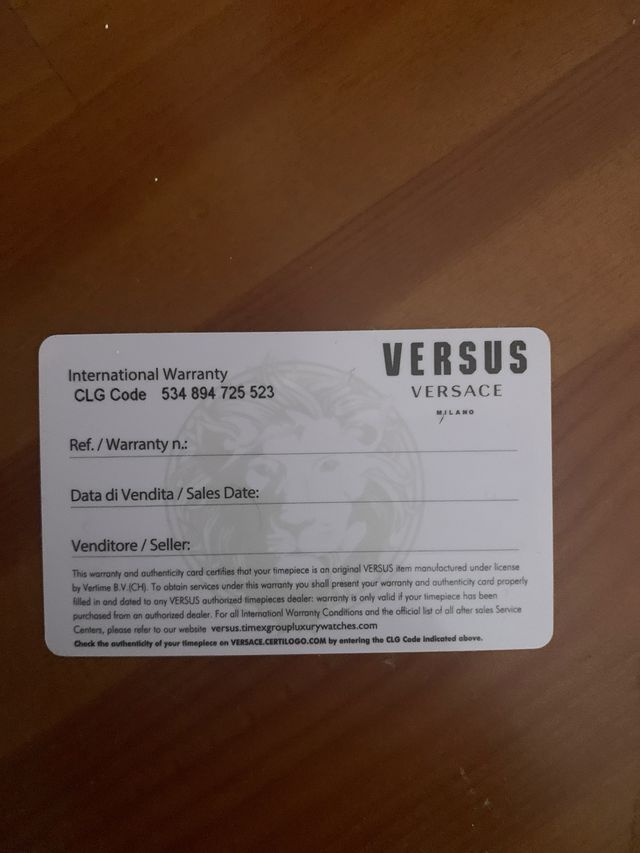 Reloj hombre versus versace